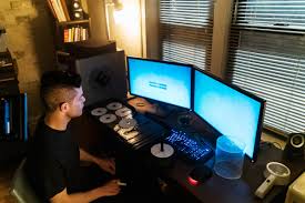 مانیتور عریض برنامه نویسی